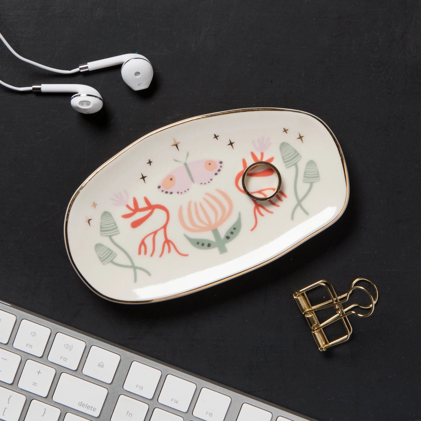 Far and Away Oval Shaped Ceramic Trinket Tray