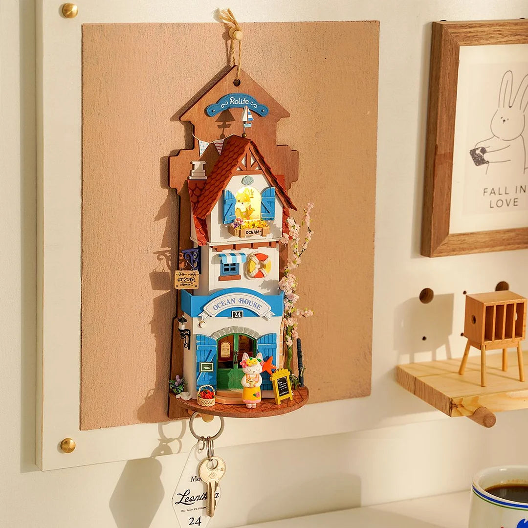 Rolife Island Dream Villa DIY Wall Hanging Miniature House Kit DS022