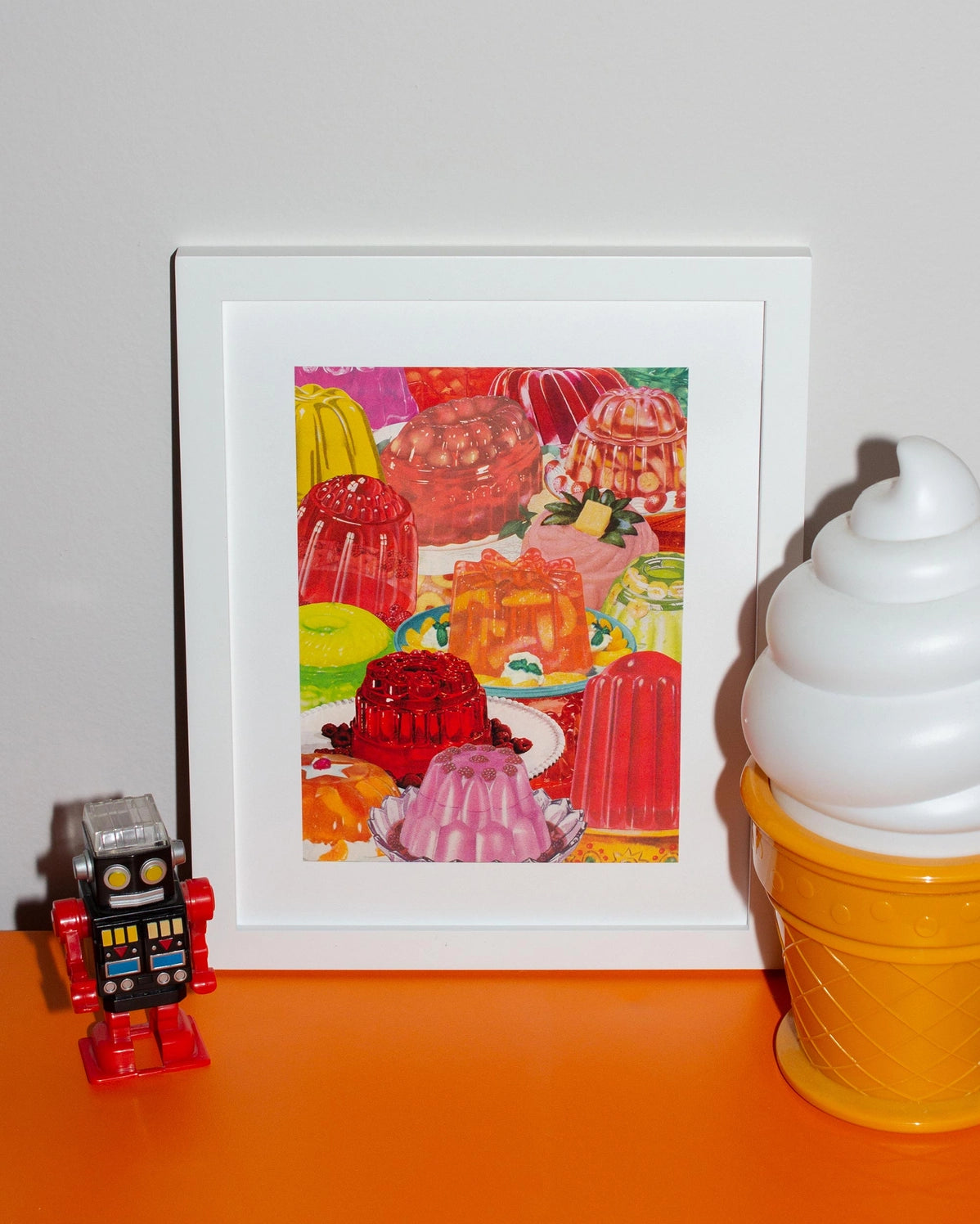 Wiggle Art, Open Edition Print by Julia Walck