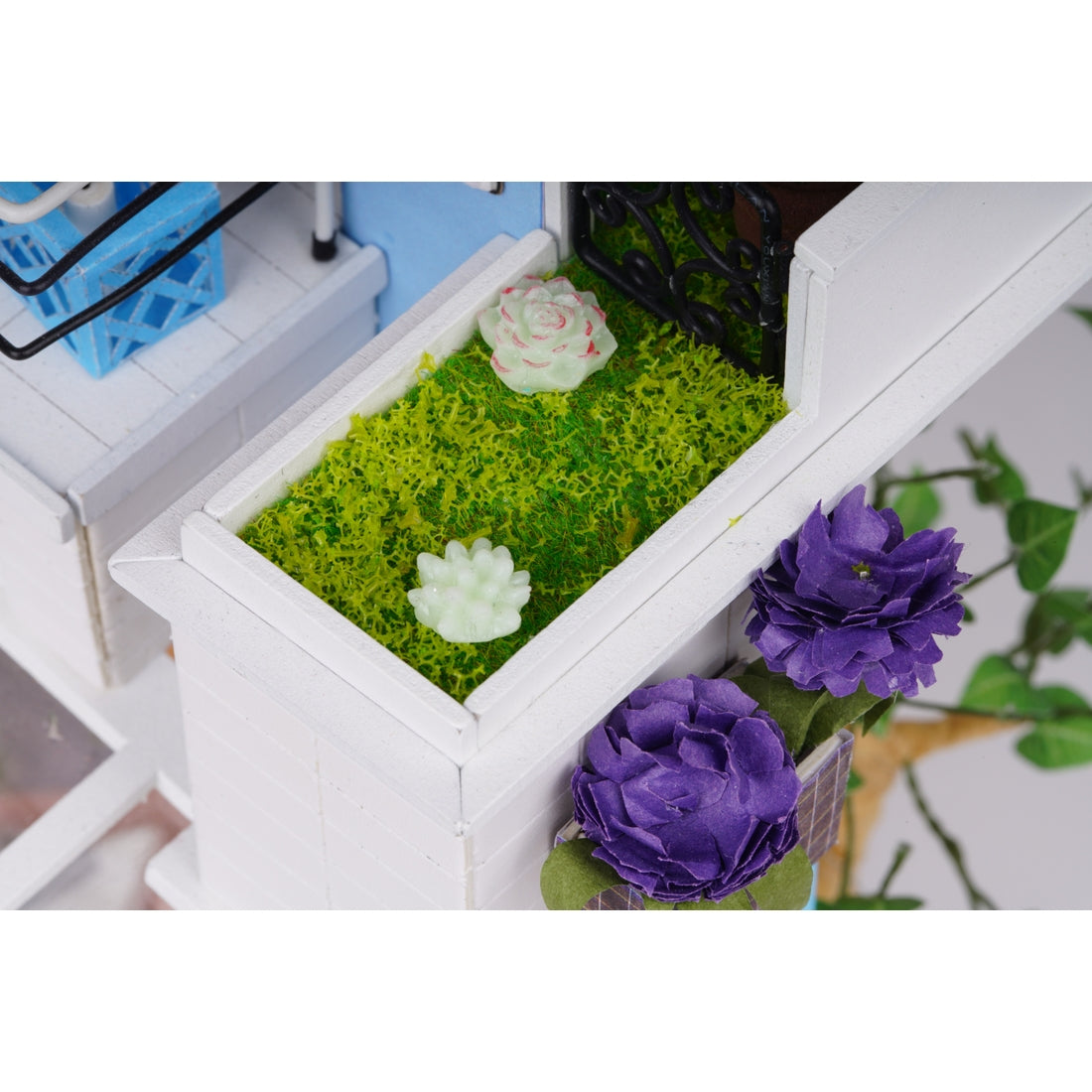 Dora's Loft DIY Miniature Dollhouse Kit