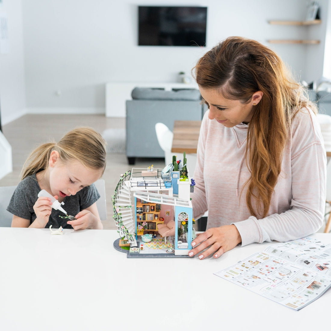 Dora's Loft DIY Miniature Dollhouse Kit