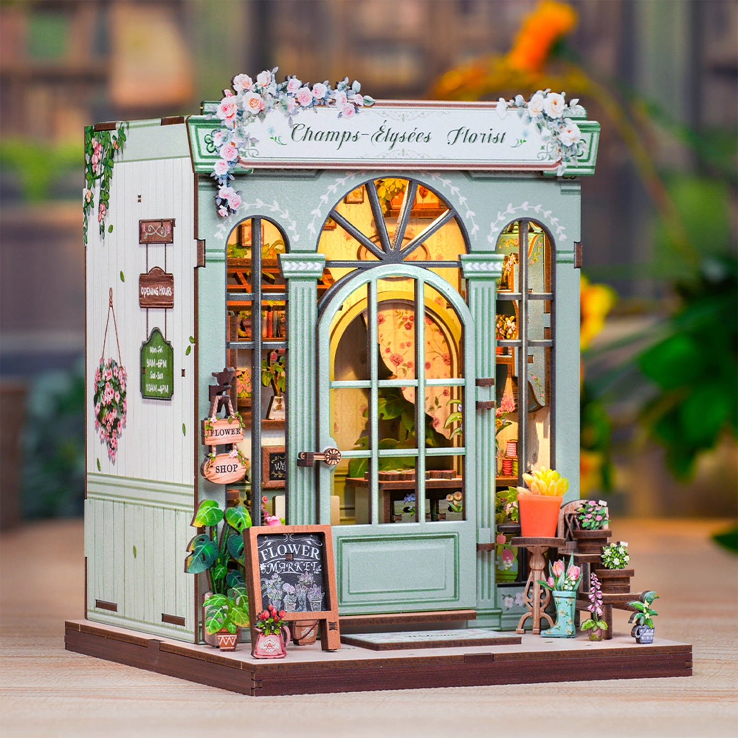 Champs-Élysées Florist - DIY Book Nook Kit (Miniature Flower Shop)