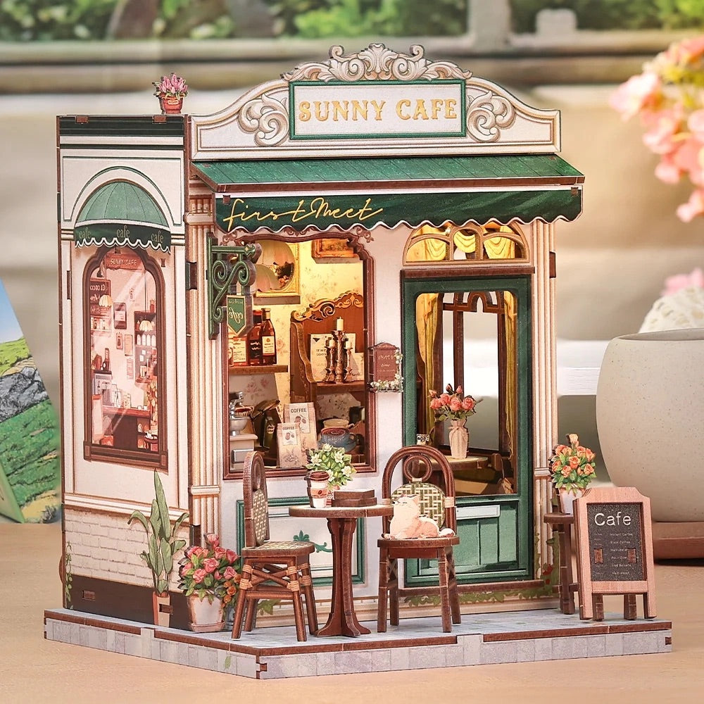Sunny Café - DIY Book Nook Kit (Miniature Street Café)