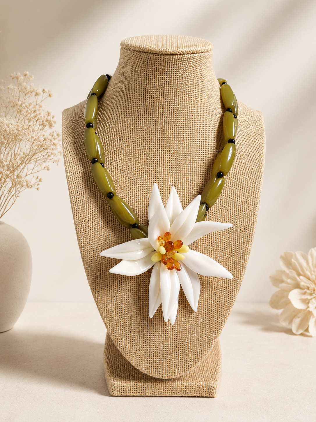 Jedidiah Necklace - Water Lily in Summer