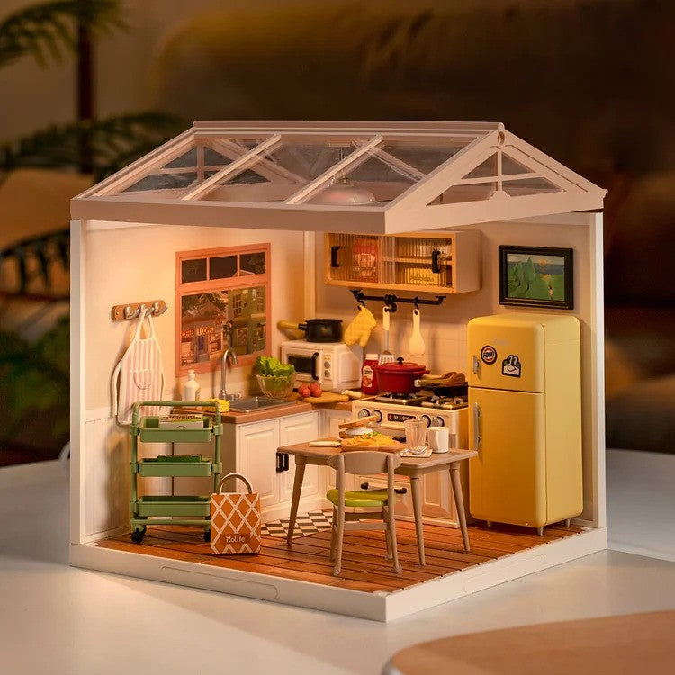Happy Meals Kitchen DIY Plastic Miniature House DW008