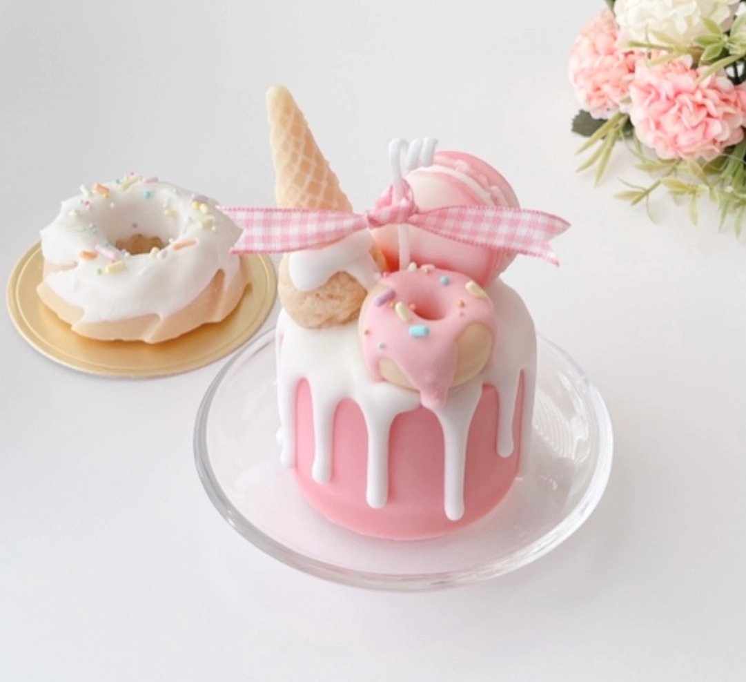 Donut Cake Toppers Candyland Two Sweet Cake Decorations with Donut Pink  Candy for Donut 2nd Themed Baby Shower Party : Amazon.in: Grocery & Gourmet  Foods