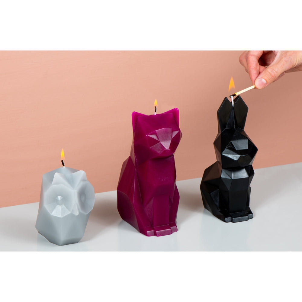 PyroPet Kisa Burgundy - Cat Candle